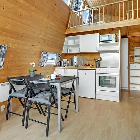 1 Bedroom Beautiful In Σπίτι διακοπών Κόλντινγκ